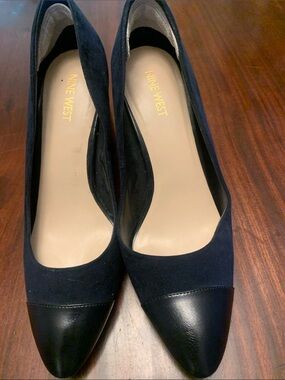Nine West Navy Suede Pumps with Black Leather Cap Toe